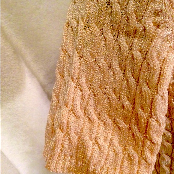 NWOT💗BLUSH PINK 💗CABLE KNIT SWEATER - Picture 6 of 6
